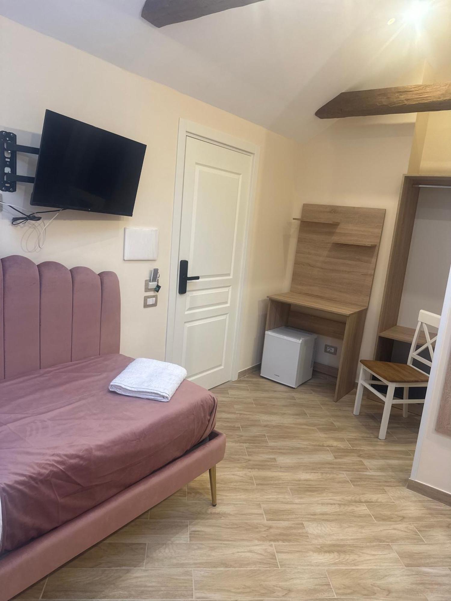 Attic Room 那不勒斯 外观 照片