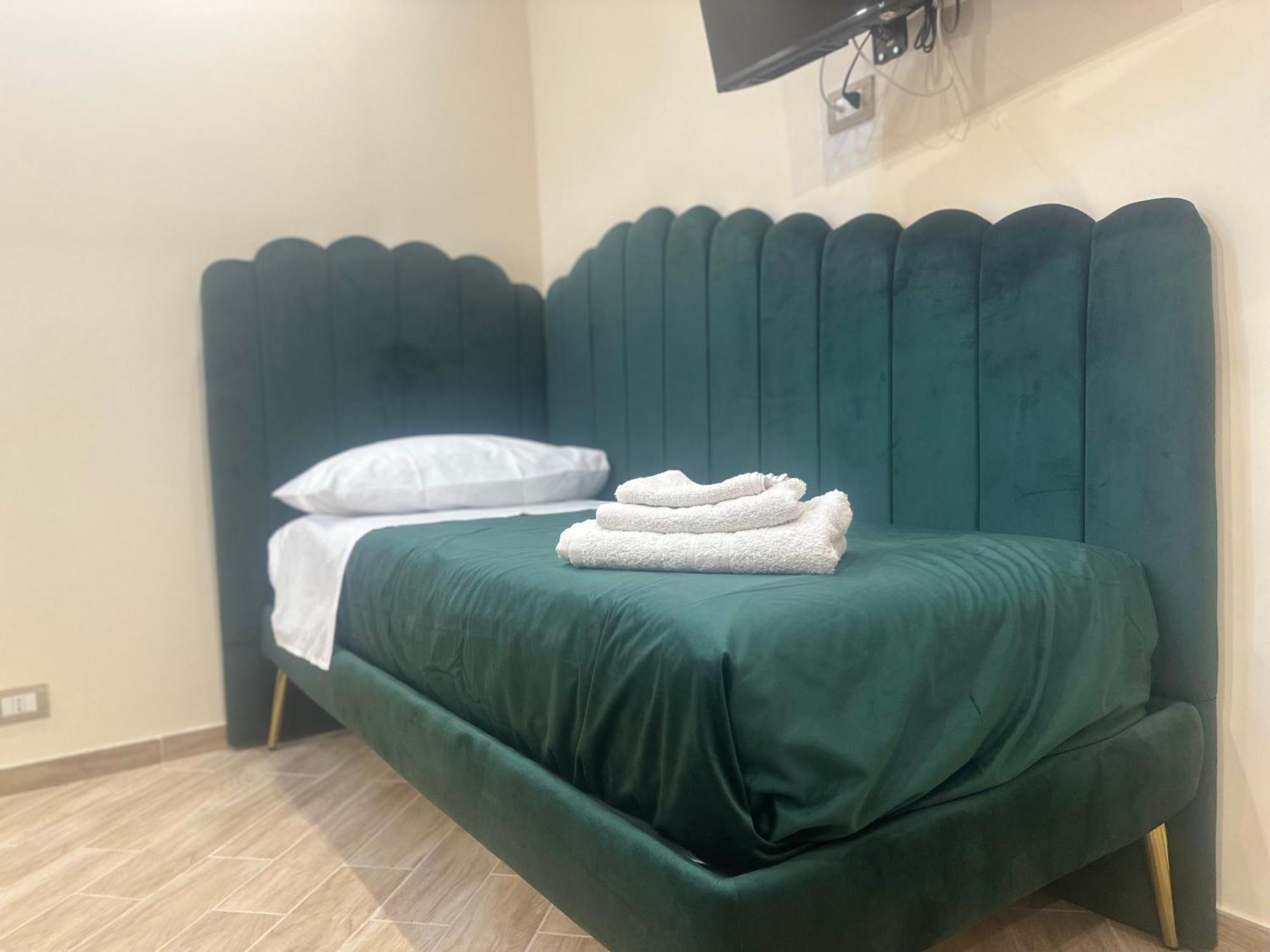 Attic Room 那不勒斯 外观 照片